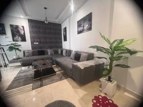 studio meublé ennasr