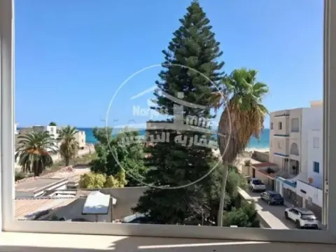 S+2 Meublé  que pour des étrangers