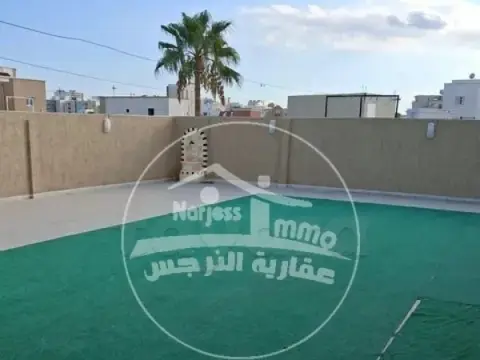 Splendide 2ème étage d'une  villa à khzema ouest