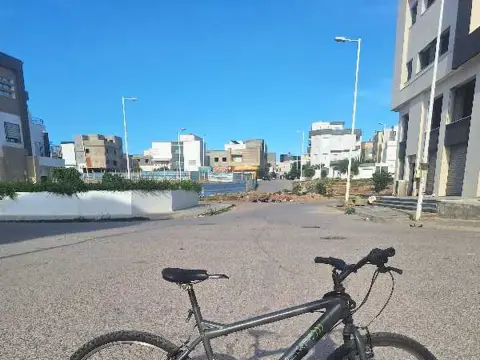 بسكلات للبيع