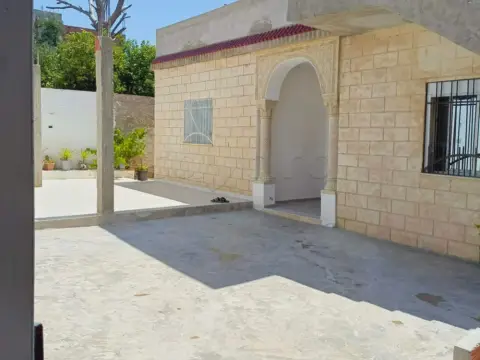 AV villa à coté Golf hammamet 99958728