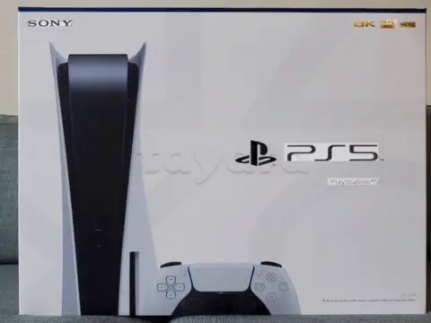 PS5 neuf scellé jamais ouvert