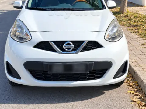 Nissan Micra premiére main