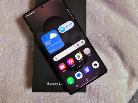 S25 ultra 512Go cacheté couleur noir