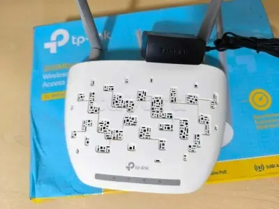 Point d'accès WiFi 4 (N 300 Mbps)