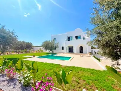 V664 villa mercure n