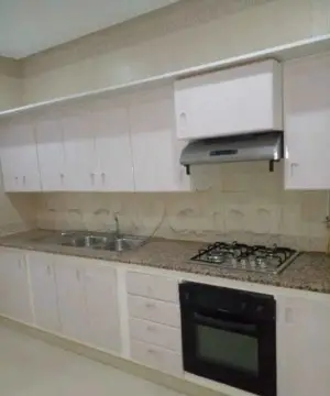 MENZAH 7 BIS : APPARTEMENT S+3 A LOUER
