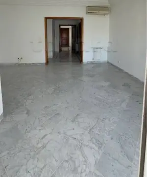 À Vendre – Appartement S+3 à La Marsa