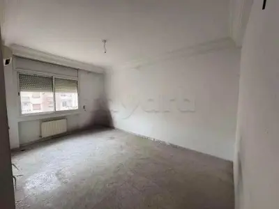 📍ENNASR 1 : APPARTEMENT S+1 A LOUER