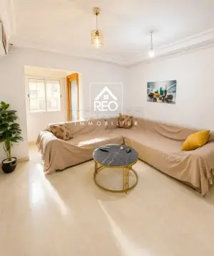 À VENDRE : Un appartement S+1 idéalement situé à Cité Wahat
