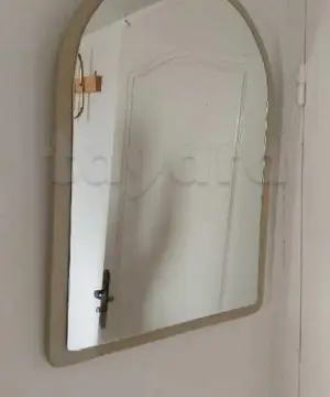 miroir en bois (dimension 65/45 cm)