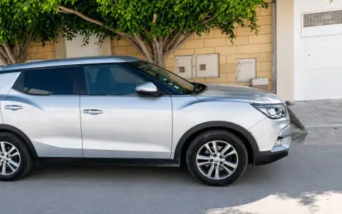 Ssangyong Tivoli Confort 160 1.6 e-XGi 16V 2WD 128 cv Boîte auto