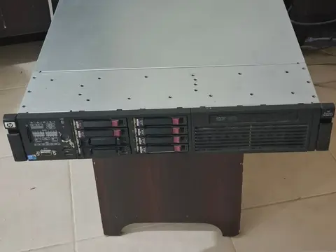 HP ProLiant DL380 G7 Rack Server
