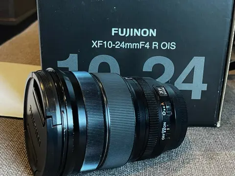 Fufifilm XF 10-24mm lens