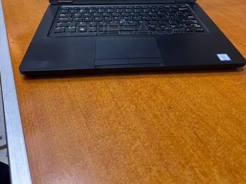 ‏💻 Dell Latitude 5490