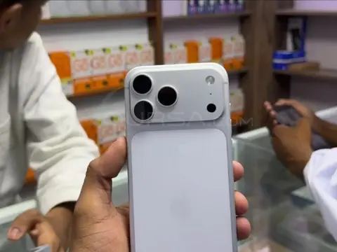 Iphone 17 pro max 256Gb E sim