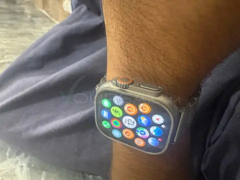 Apple Watch Ultra 3 49mm titanium