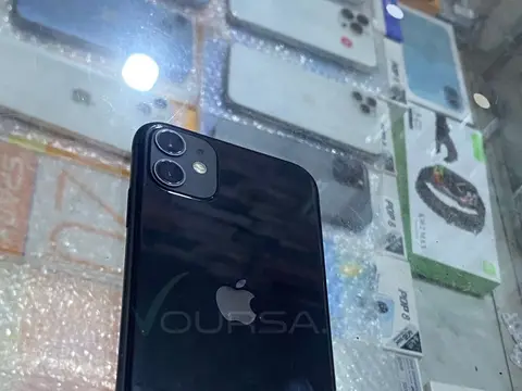 iPhone 11 64Go