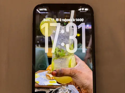 iPhone 12