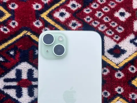 iPhone 15 plus