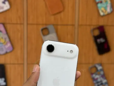 iPhone Air