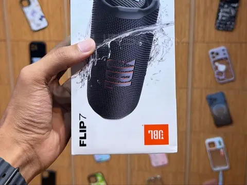 JBL Flip 7