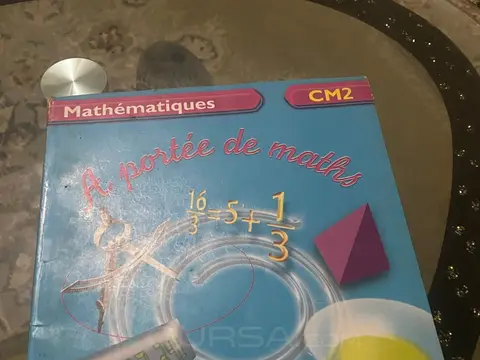 Livre de Mathématiques CM2 – "À portée de maths" (Hachette Education)