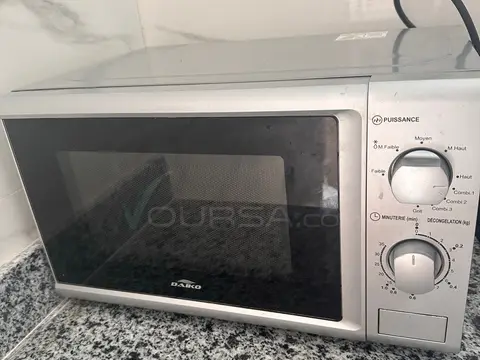 Micro onde en bon état