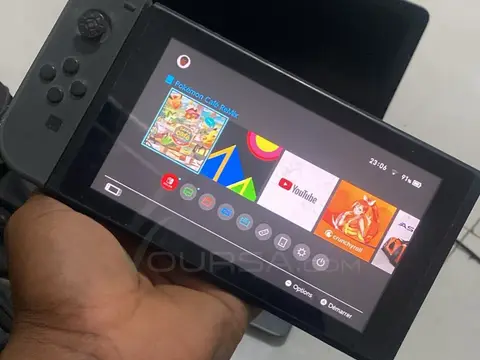 Nintendo switch avec une manette