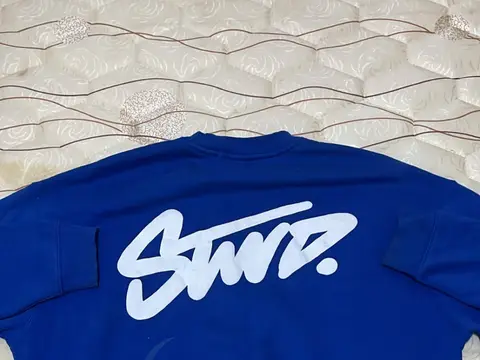 STWD PULL&BEAR