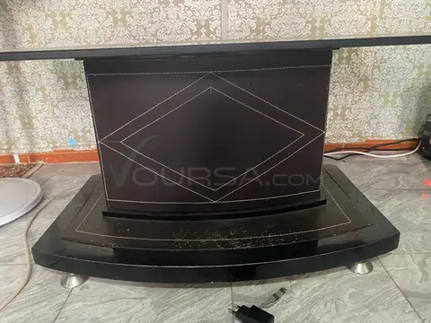Table salon en verre arrivage en bon état