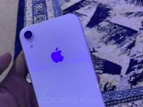 iPhone XR