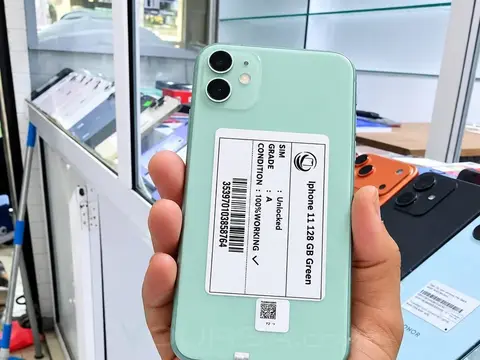iPhone 11