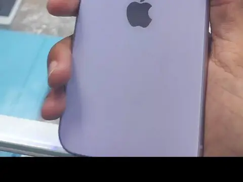 آيفون11