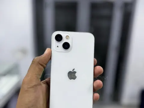 iPhone 13