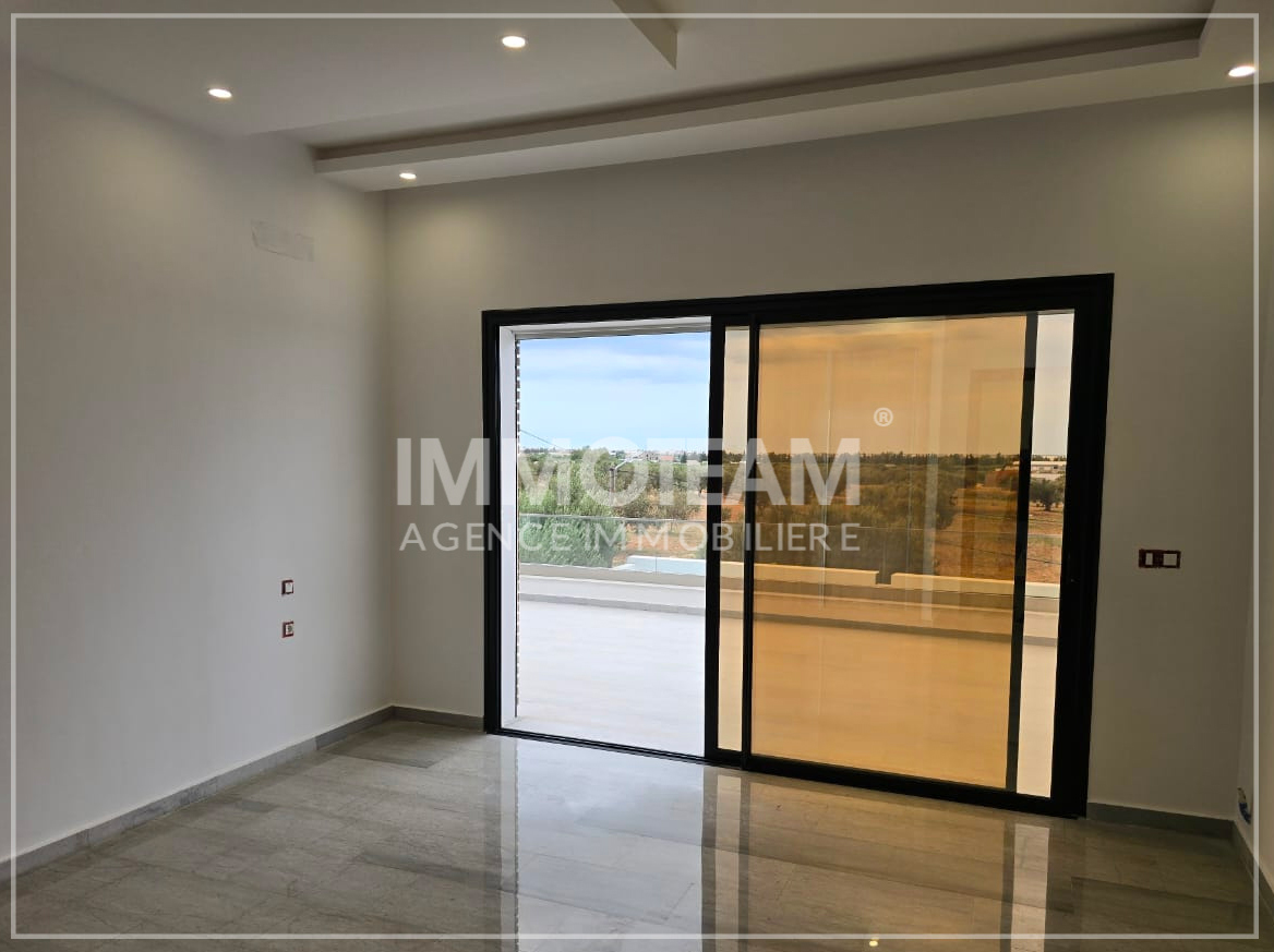 𝘼 𝙑𝙀𝙉𝘿𝙍𝙀 Villa S+4 à hammamet à hammamet — photo 3