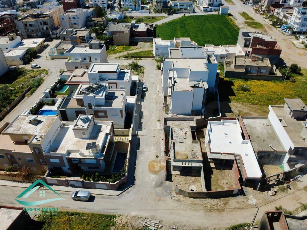 Maison 191 m² en cours de construction à cité Mirdès Kelibia à Kélibia, Nabeul — photo 2