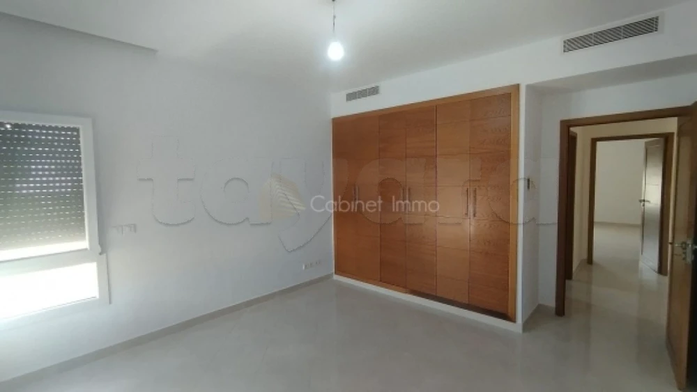 Location S+4 au Lac 2 à Lac 2, Tunis — photo 4