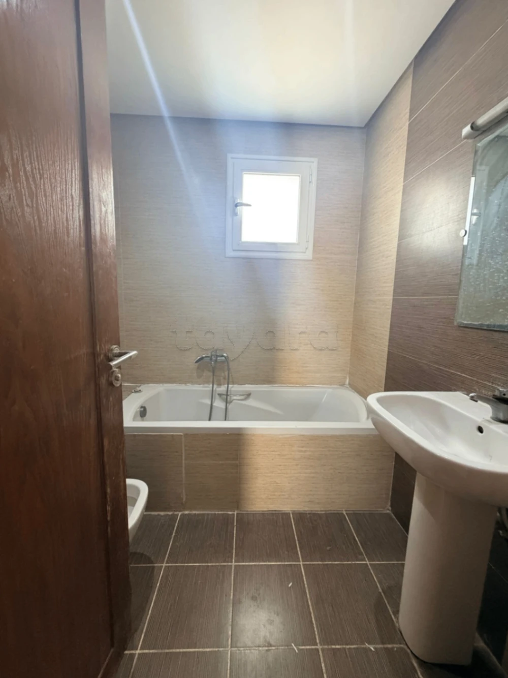À louer – étage de villa S+3 près de Mongi Slim & La Closerie à La Marsa, Tunis — photo 2