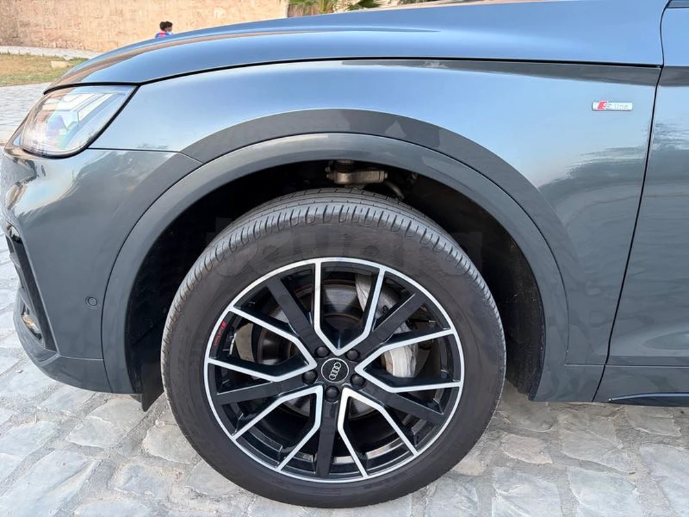 Audi q5 sportback kit sline à Sousse Jawhara, Sousse — photo 4