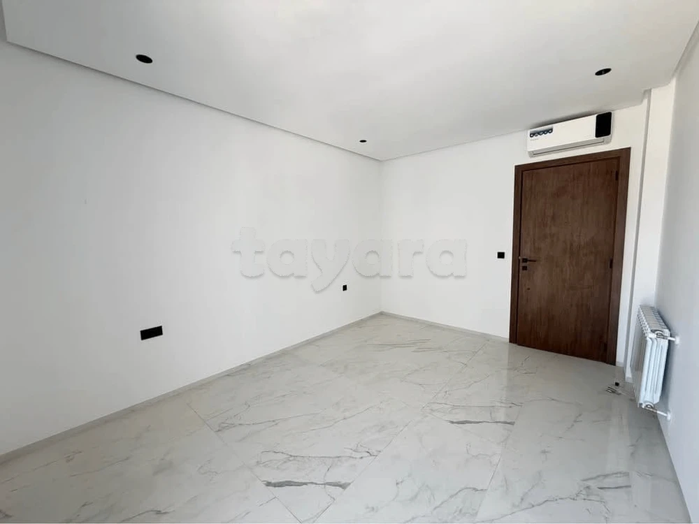 À Vendre – Appartement S+2 à Ain Zaghouan / La Nouvelle Soukra à L Aouina, Tunis — photo 5