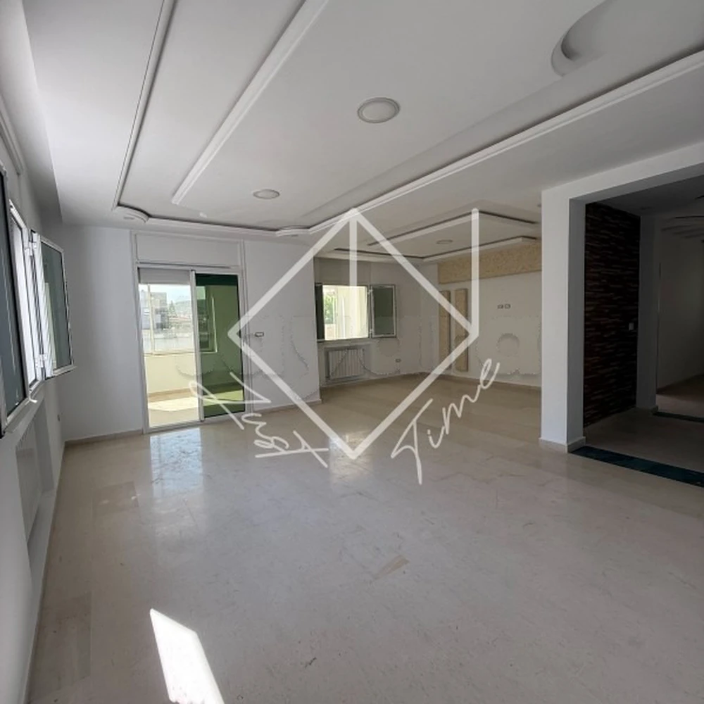 Étage de villa s+3 à louer à cité nkhilette à Raoued, Ariana — photo 3