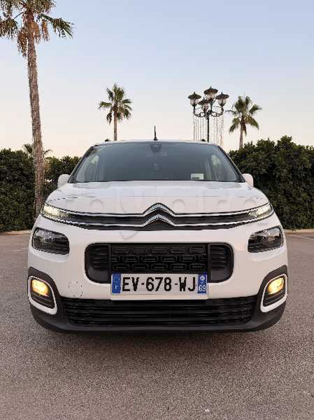 Citroën berlingo K9 5 places multispace à Akouda, Sousse — photo 2