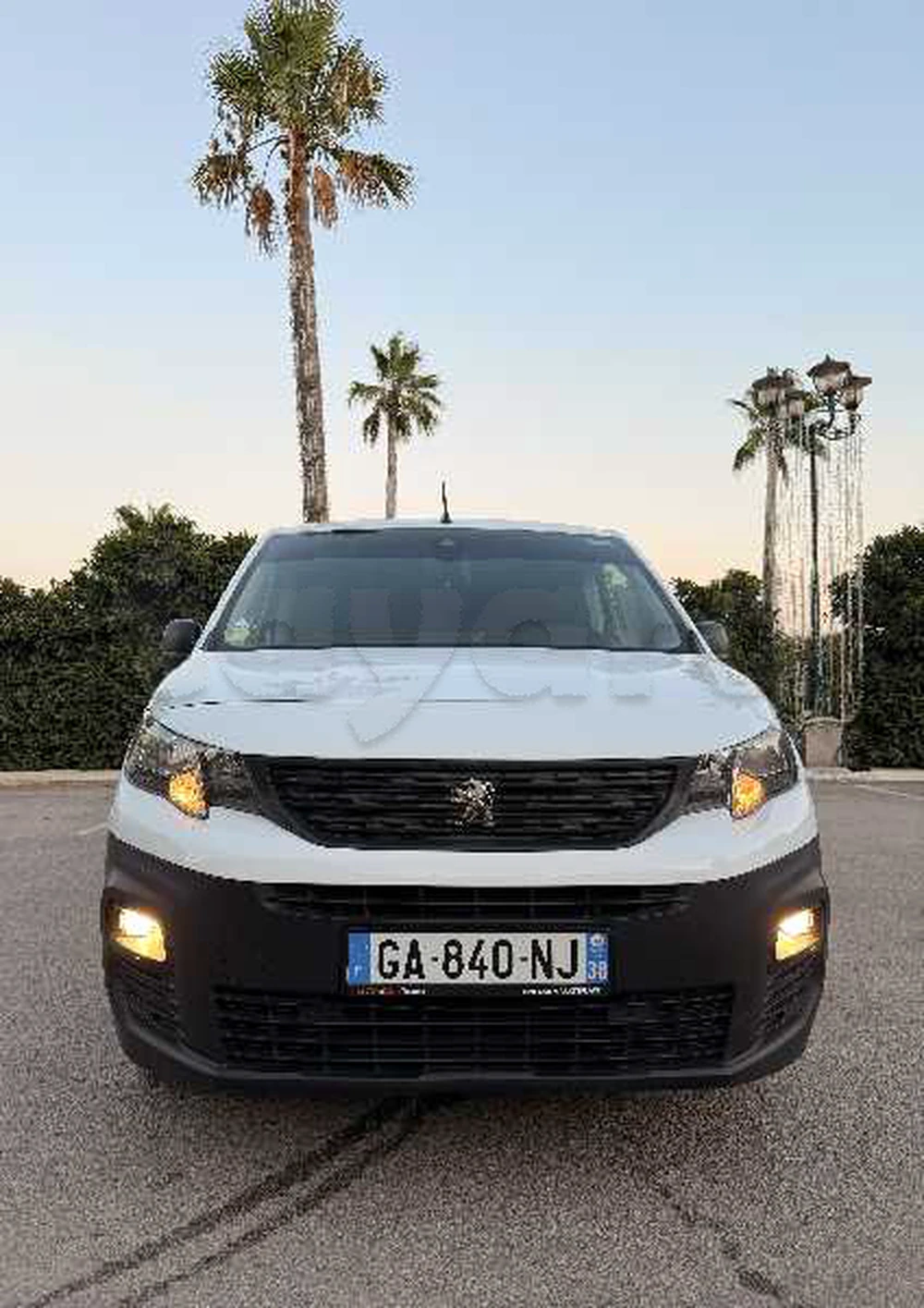 Peugeot Partner k9 à Akouda, Sousse — photo 3