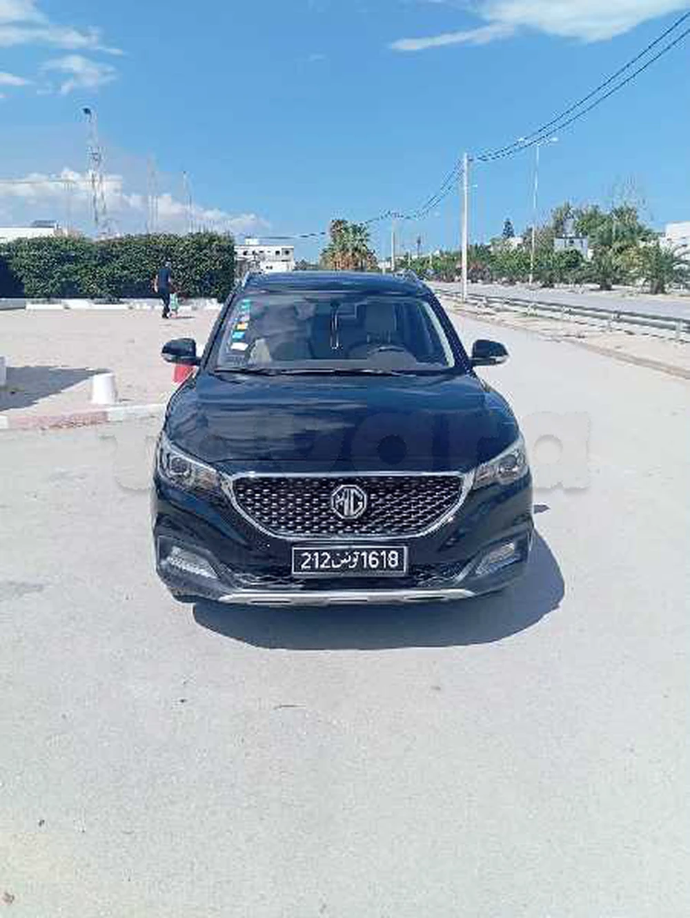 Voiture MG ZS à La Marsa, Tunis — photo 5