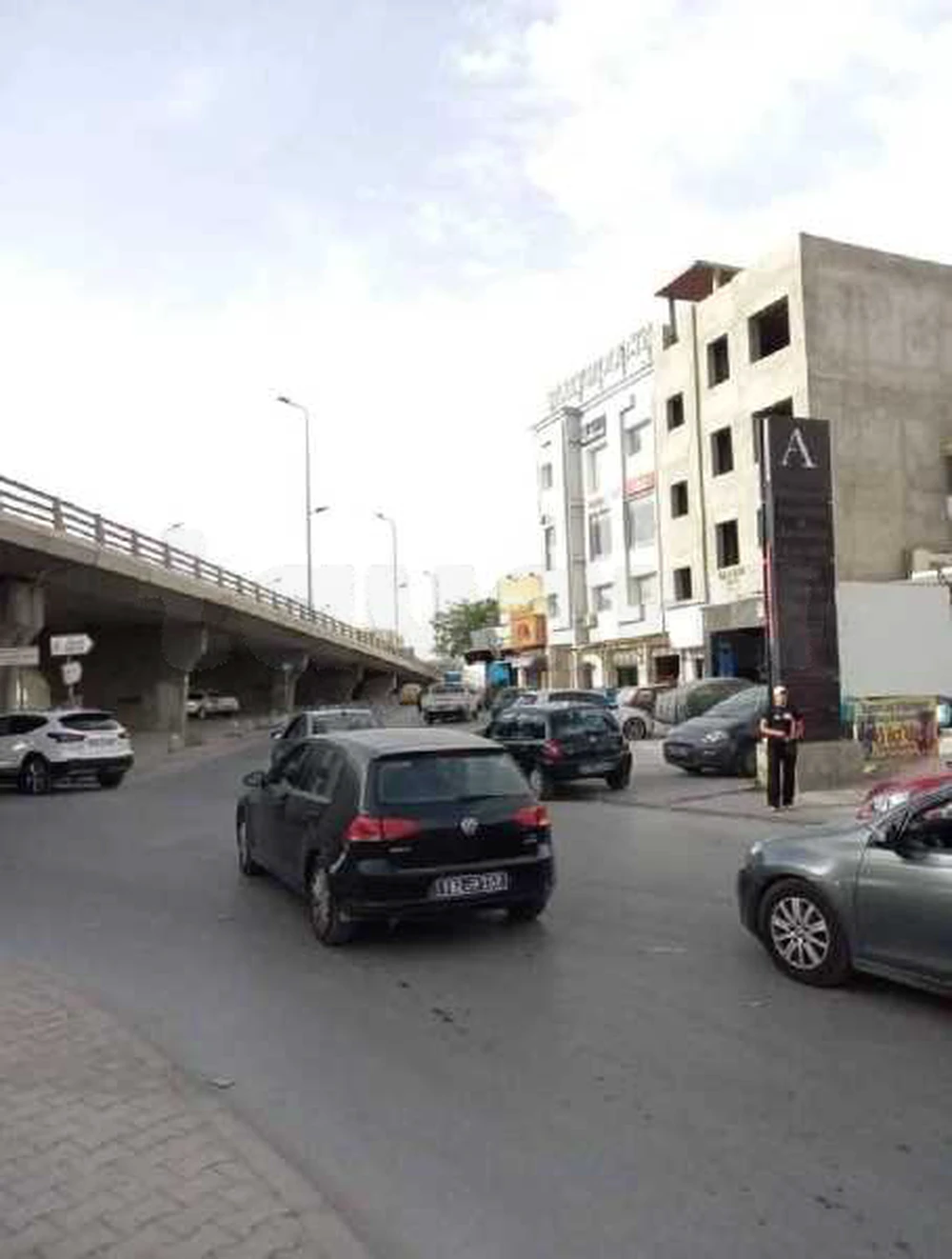 طابق ثالث للبيع à Khaznadar, Tunis — photo 3