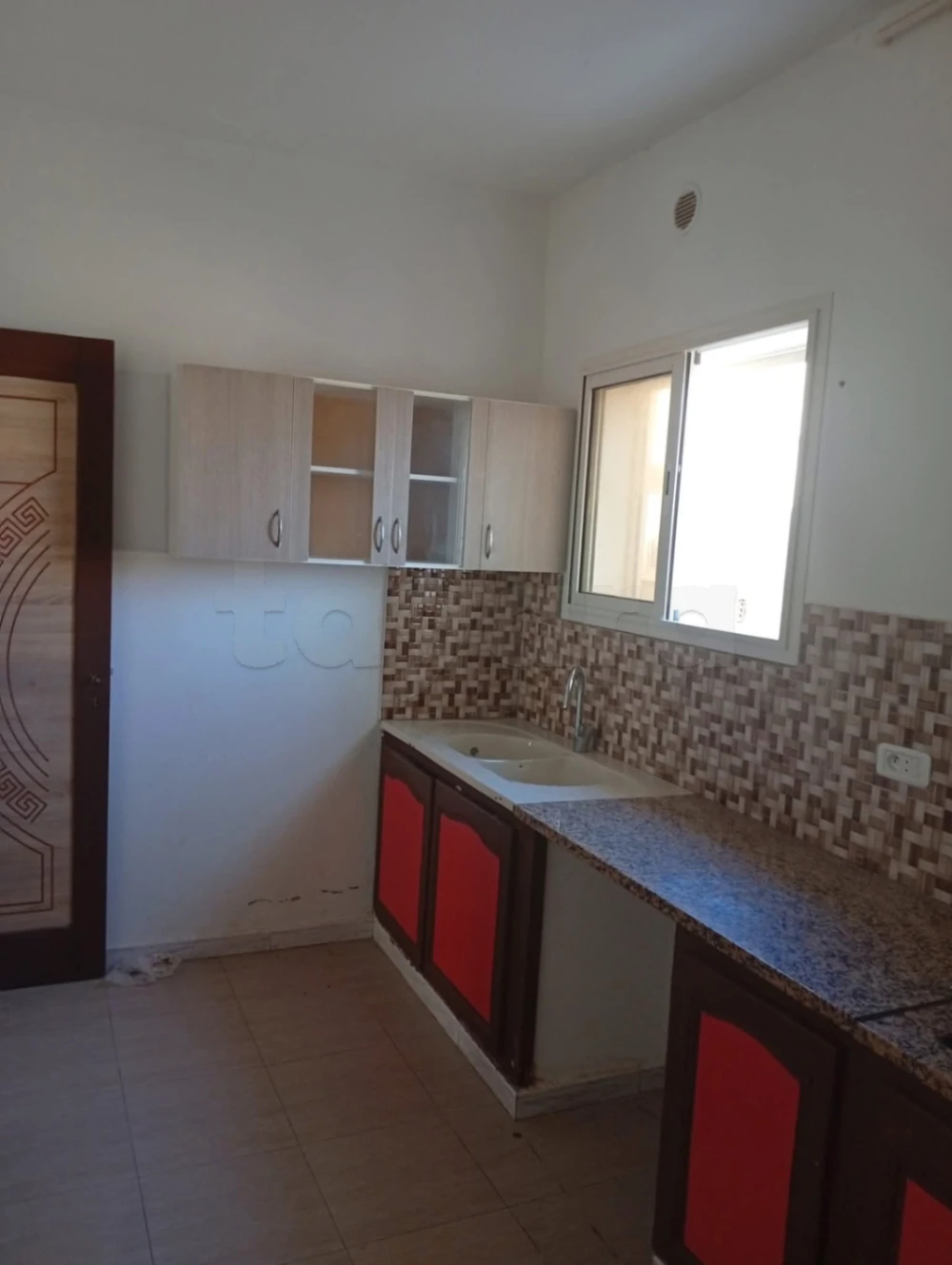 À louer un appartement s+2 à ain zaghouan à Ain Zaghouen, Tunis — photo 1