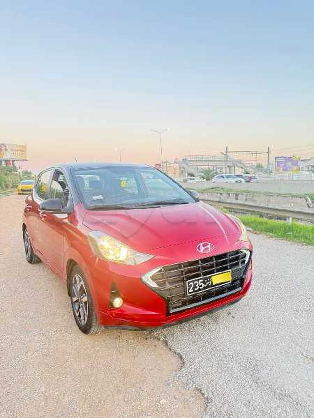 hyundai i 10 à Tunis, Tunis — photo 1