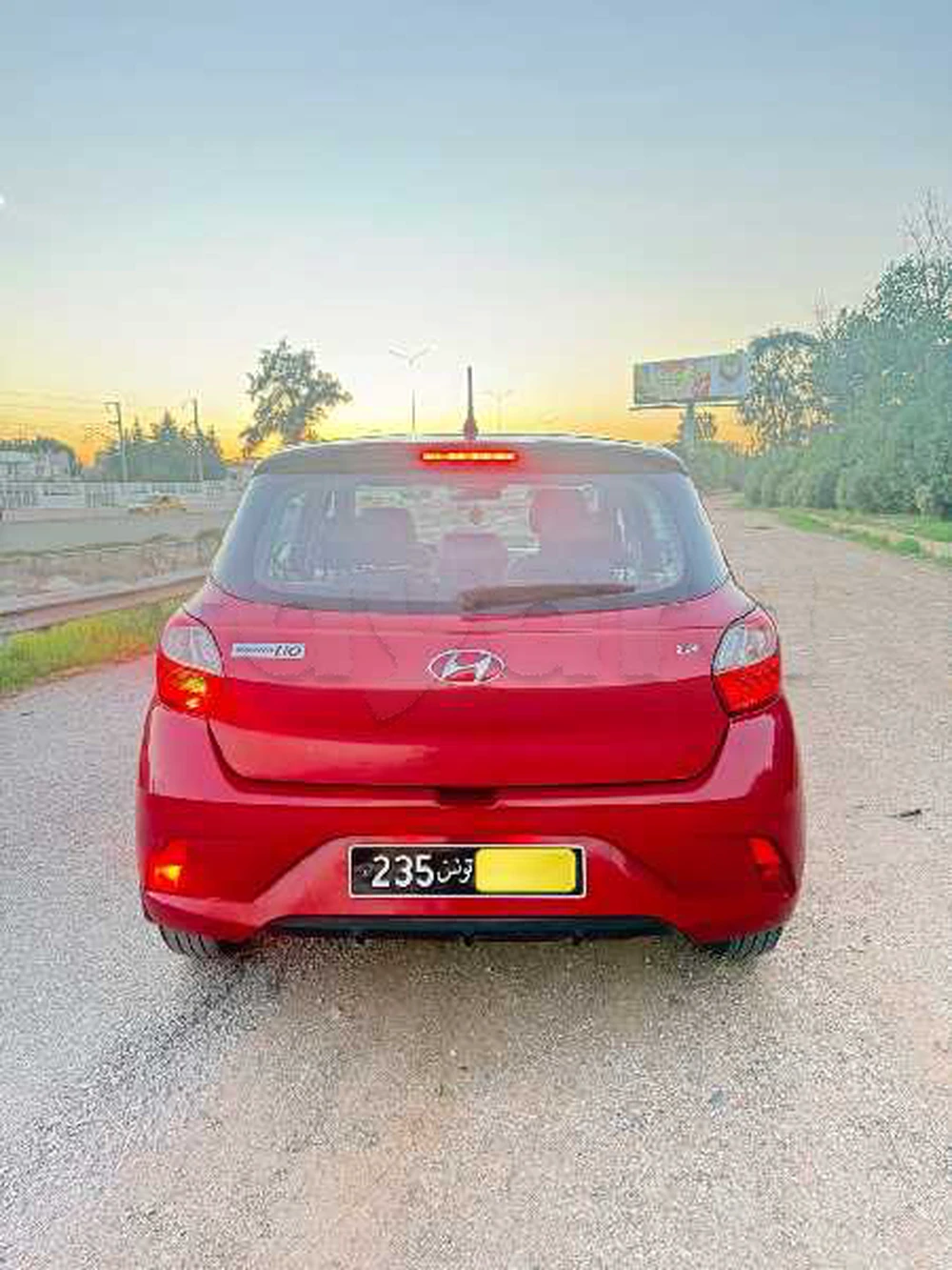 hyundai i 10 à Tunis, Tunis — photo 3
