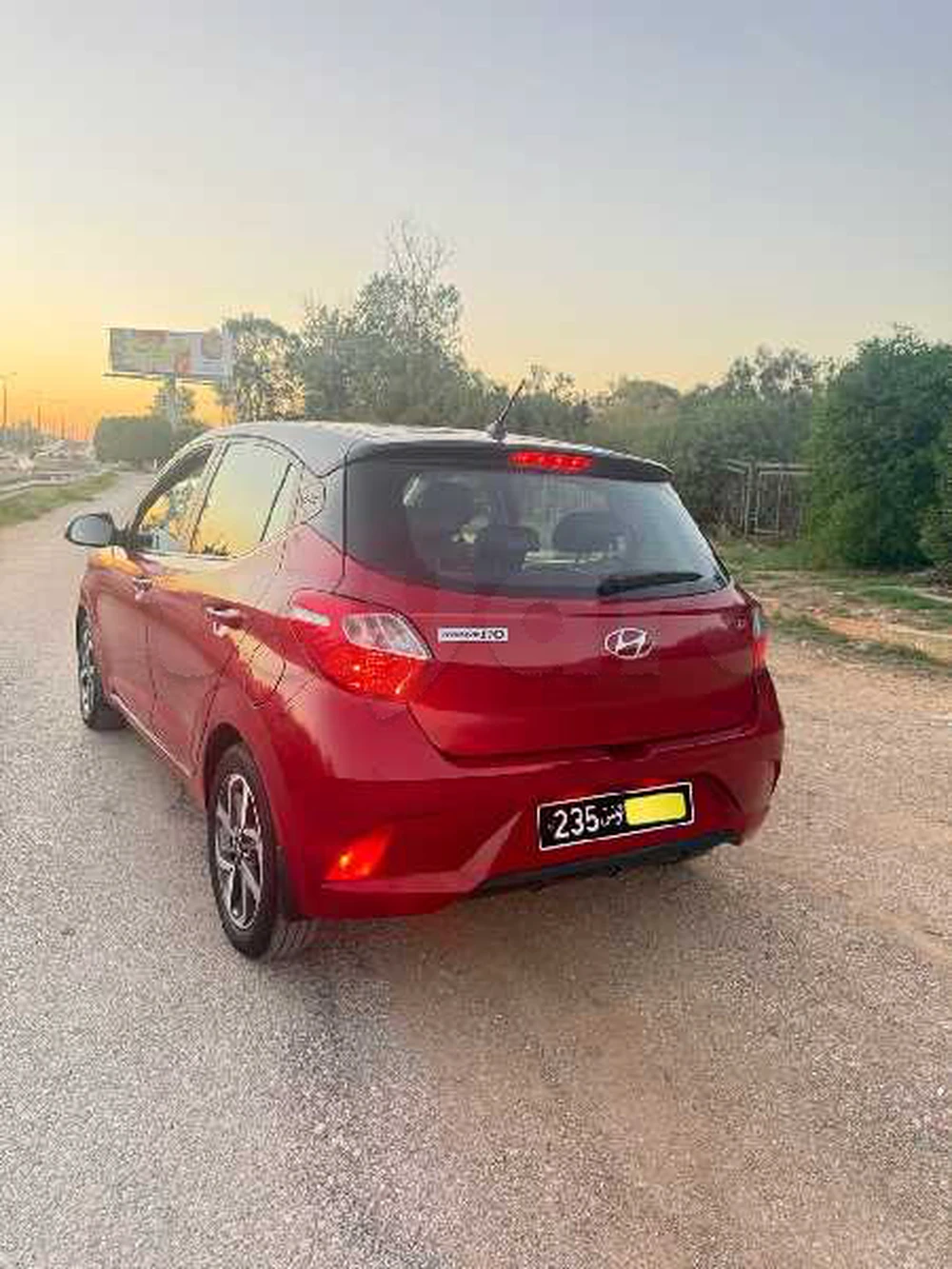 hyundai i 10 à Tunis, Tunis — photo 4